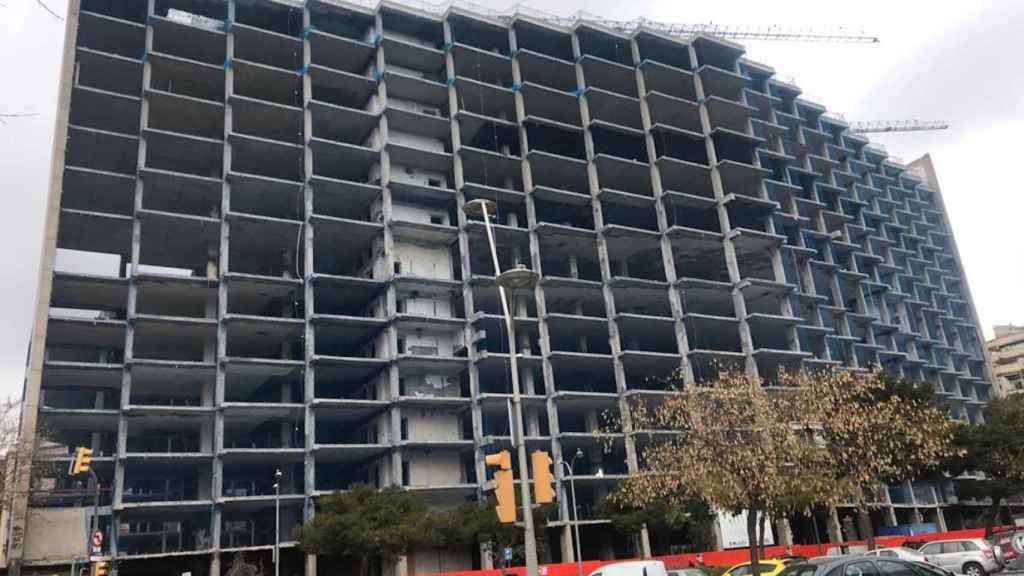 Estado actual del edificio Estel, antigua sede de Telefónica en Barcelona / MA