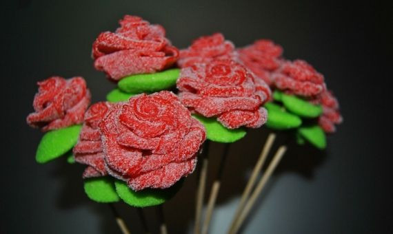 Una rosa de gominola para Sant Jordi