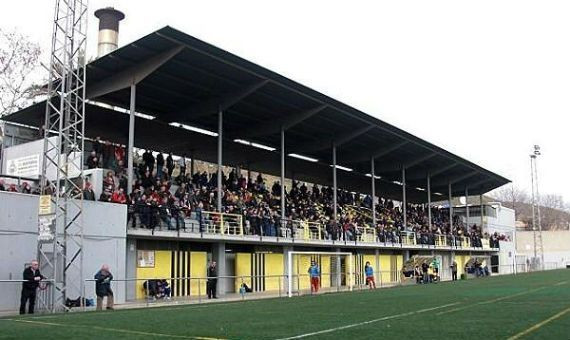 Campo de fútbol de la Montañesa