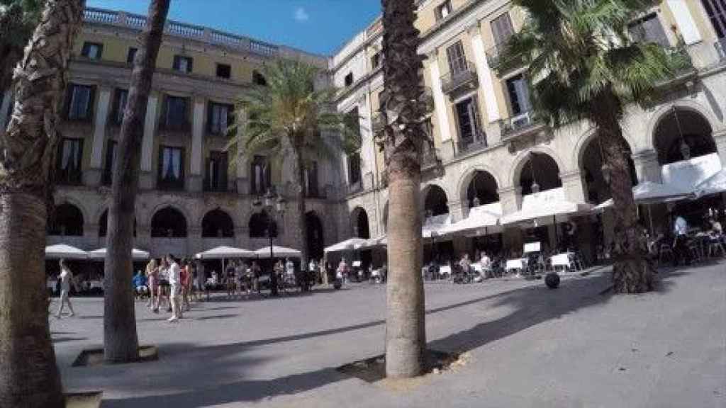 Caen los rodajes publicitarios desde la llegada de Colau