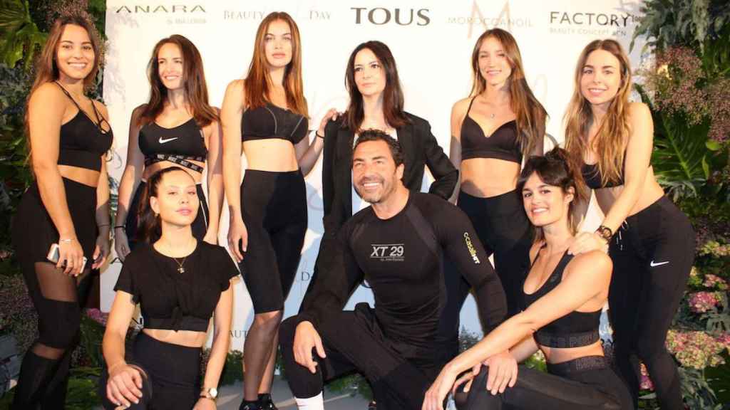 José Expósito y sus alumnas en el BEAUTY BRIDAL DAY / CONVOCA