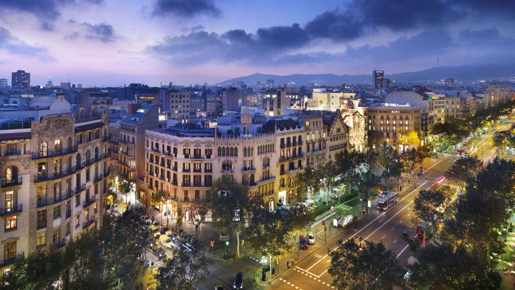 Vista panorámica del paseo de Gràcia de Barcelona