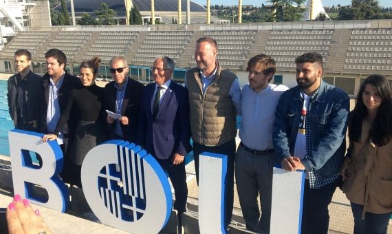 Pedro García Aguado junto a Josep Bou y otros representantes del PP / R.P