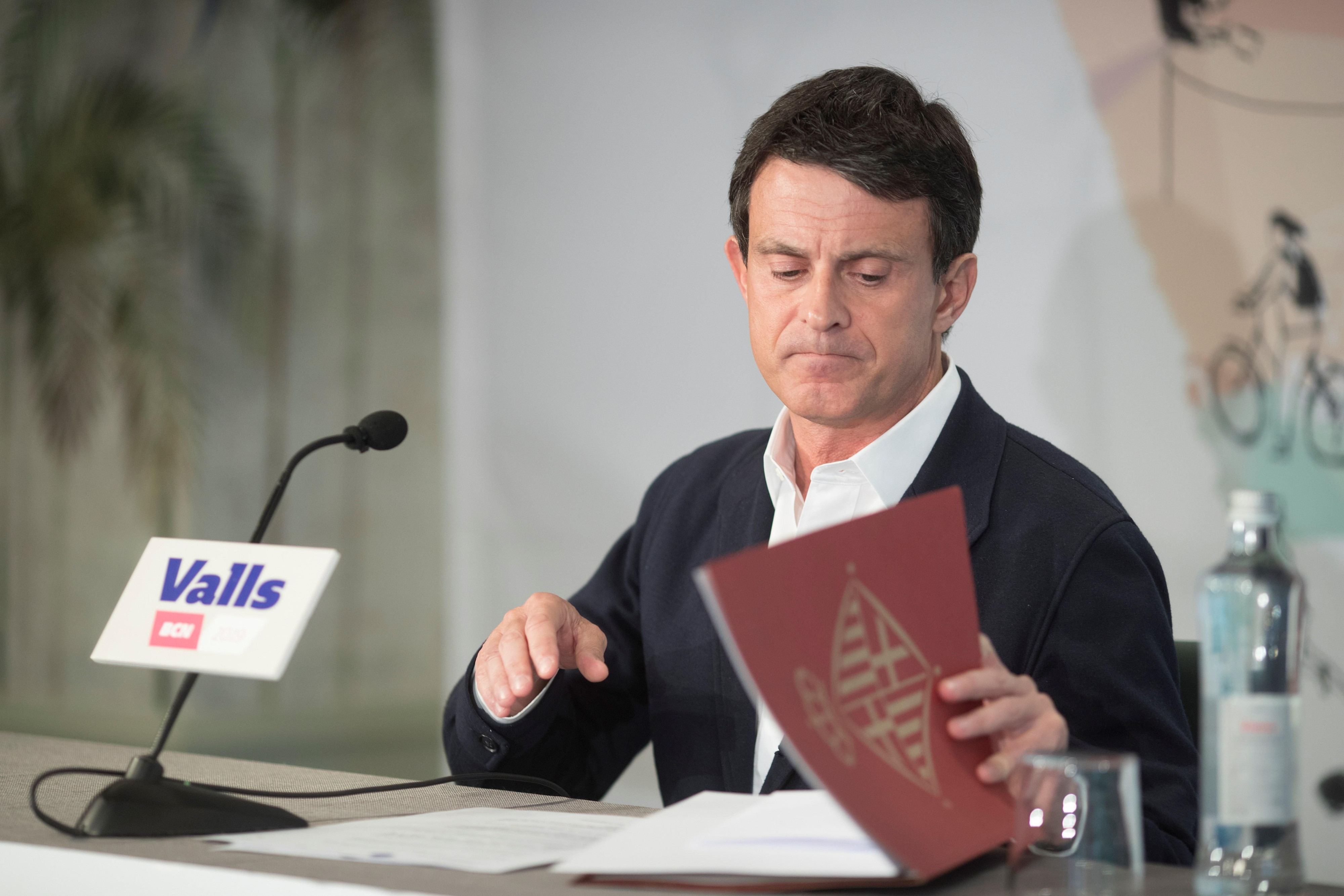 Manuel Valls, en una rueda de prensa / EFE