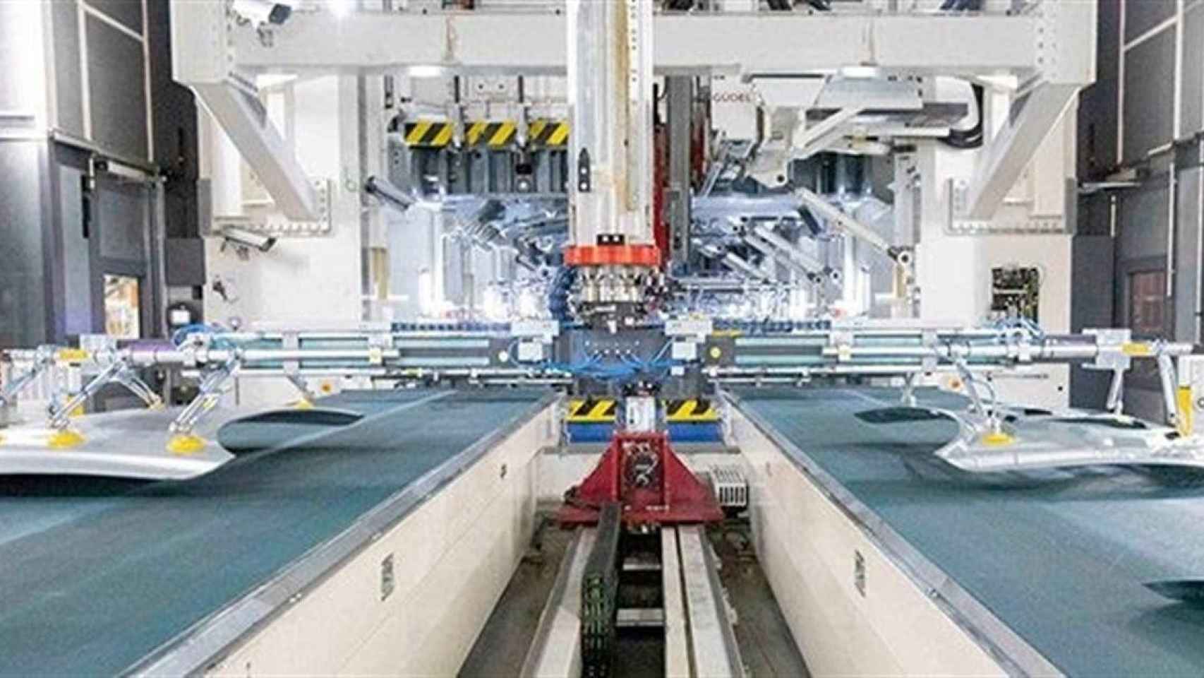 Maquinaria de fabricación de automóviles en la planta de Seat / EUROPA PRESS