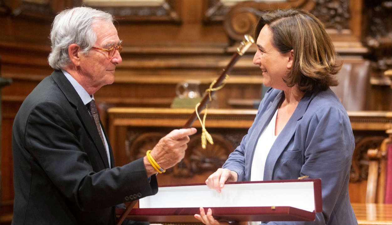 Xavier Trias y Ada Colau, en el pleno / EFE