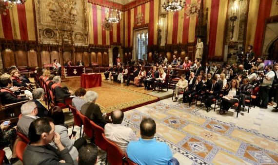 El Saló de Cent, con los regidores electos / AYUNTAMIENTO DE BARCELONA