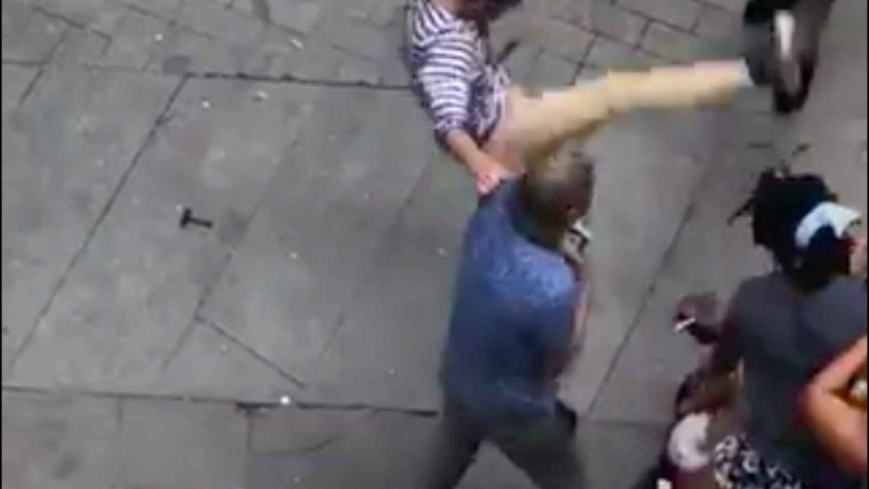 Salvaje pelea en El Raval