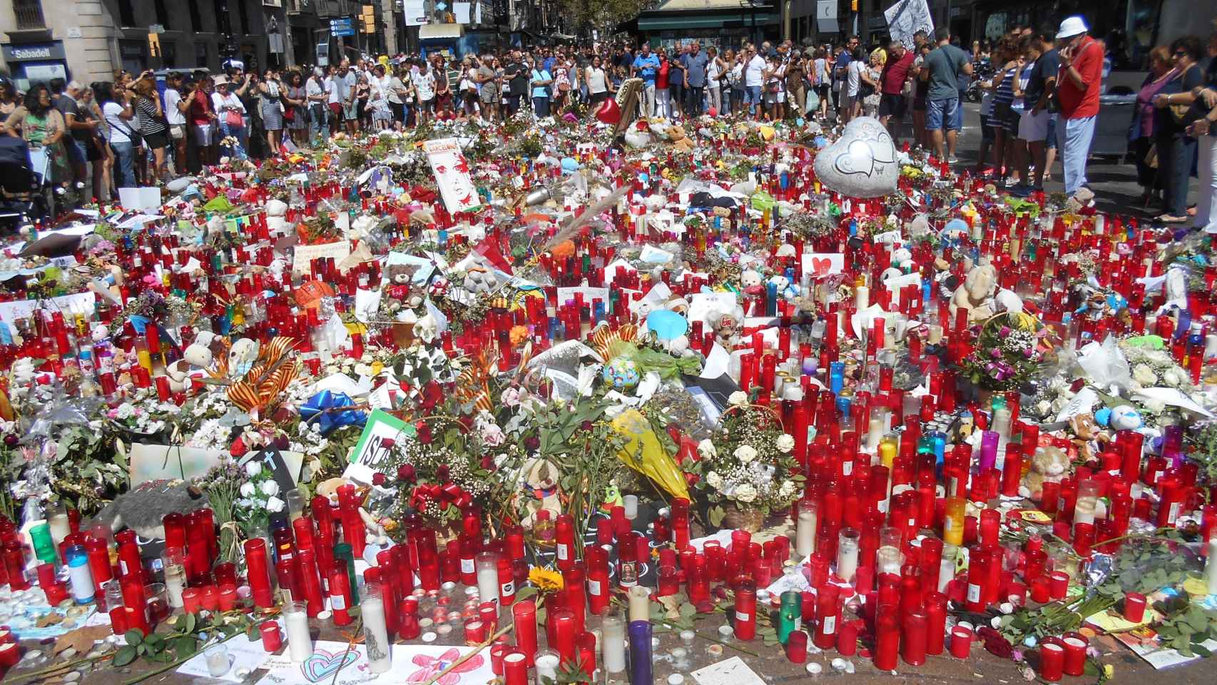 Conmemoración a las víctimas de las Ramblas