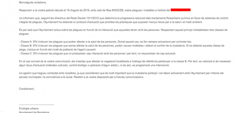 Respuesta del Ayuntamiento a la petición de fumigación de la vecina del Poblenou / M.V.
