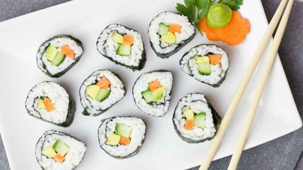 Sushi, comida típica asiática de moda en Barcelona