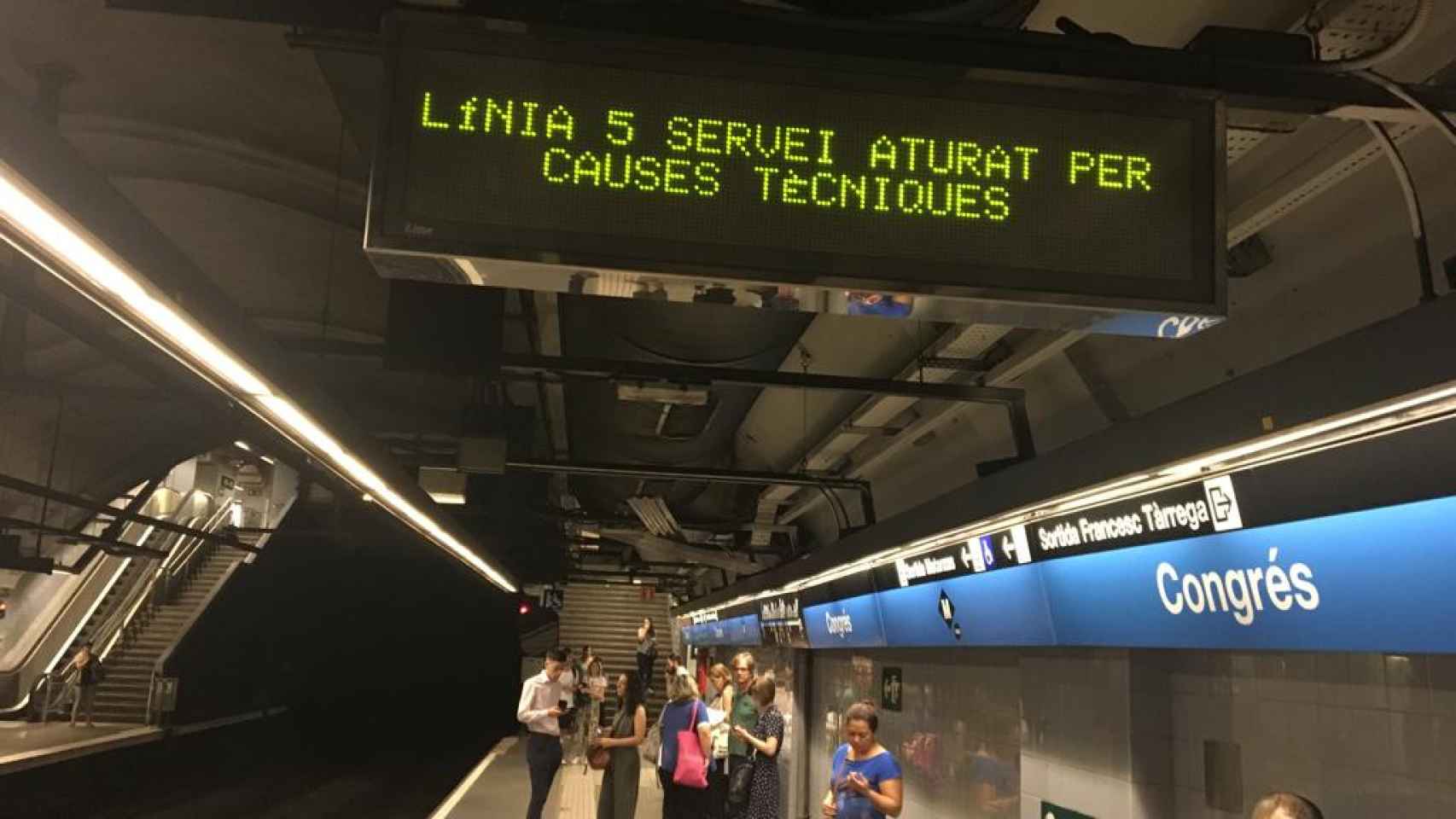 Frecuencia de paso alterada en la L5 que ralentiza la circulación de trenes