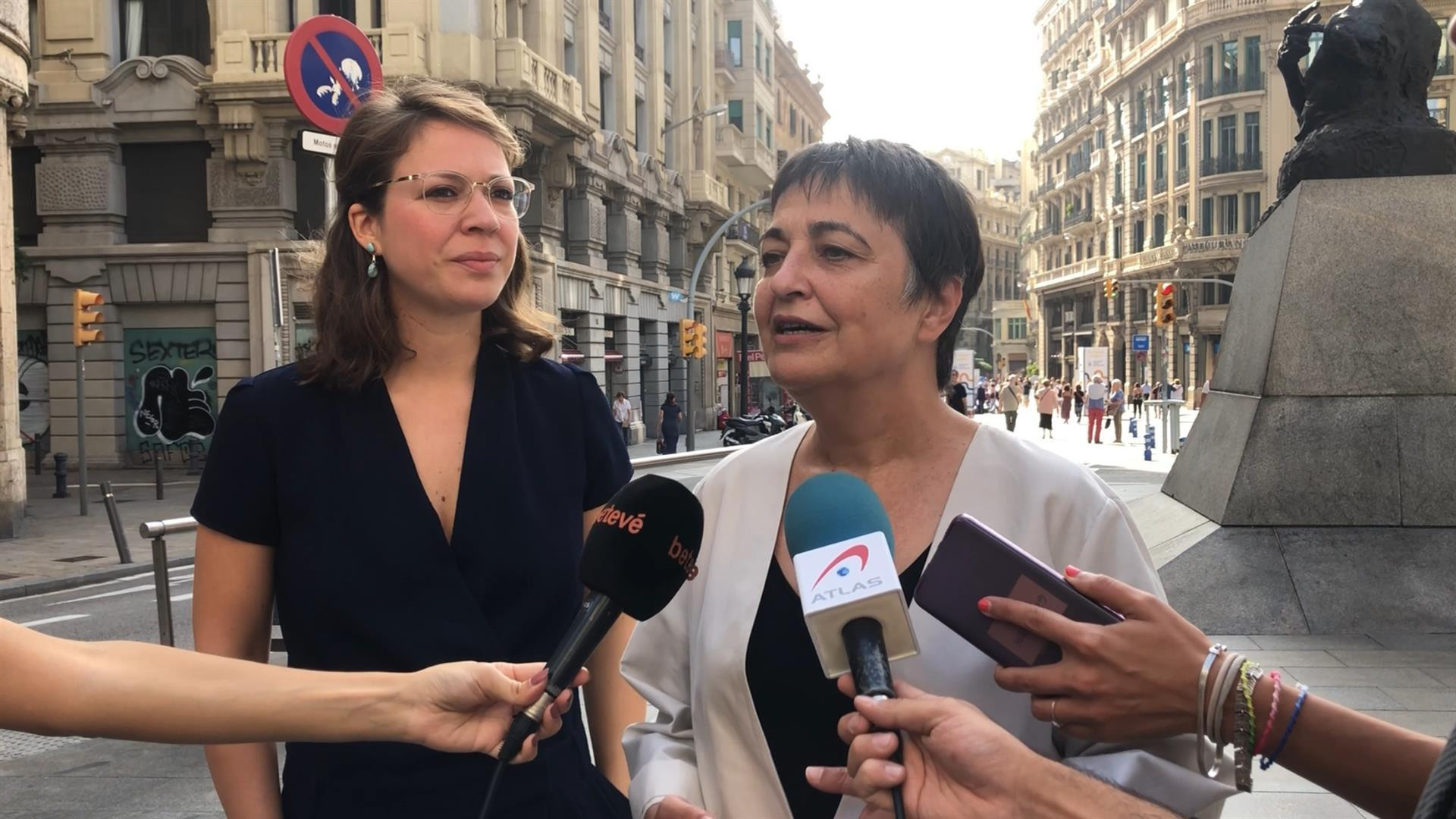 Janet Sanz y Rosa Alarcón, regidora de movilidad