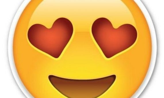 Emoji con corazones