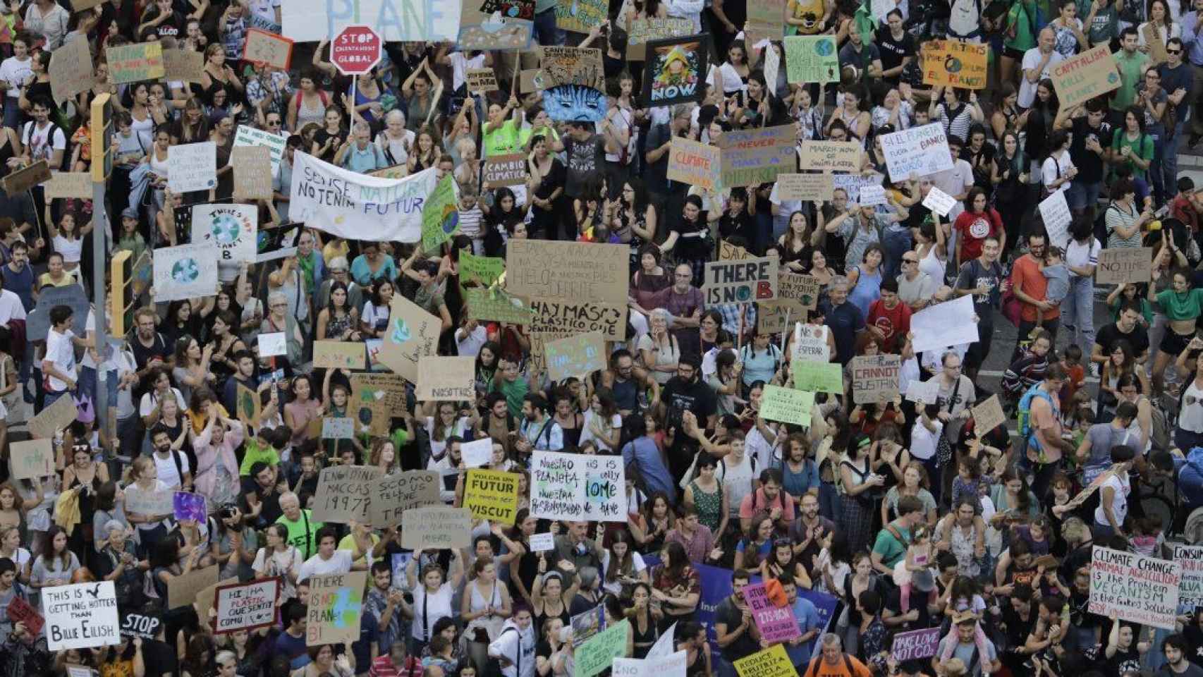 Manifestación en Barcelona contra el cambio climático / FRIDAYS FOR FUTURE