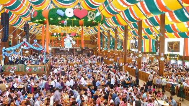 El festival Oktoberfest Barcelona vuelve con las cervezas