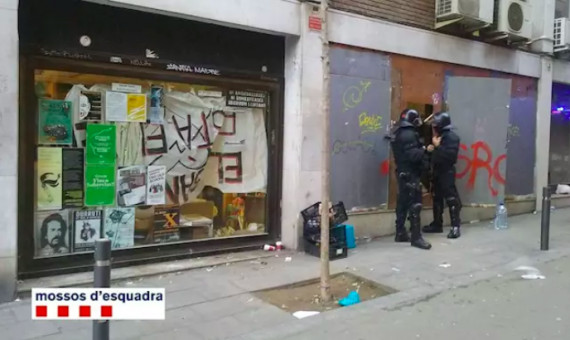 Sucursal del Banc Expropiat / MOSSOS