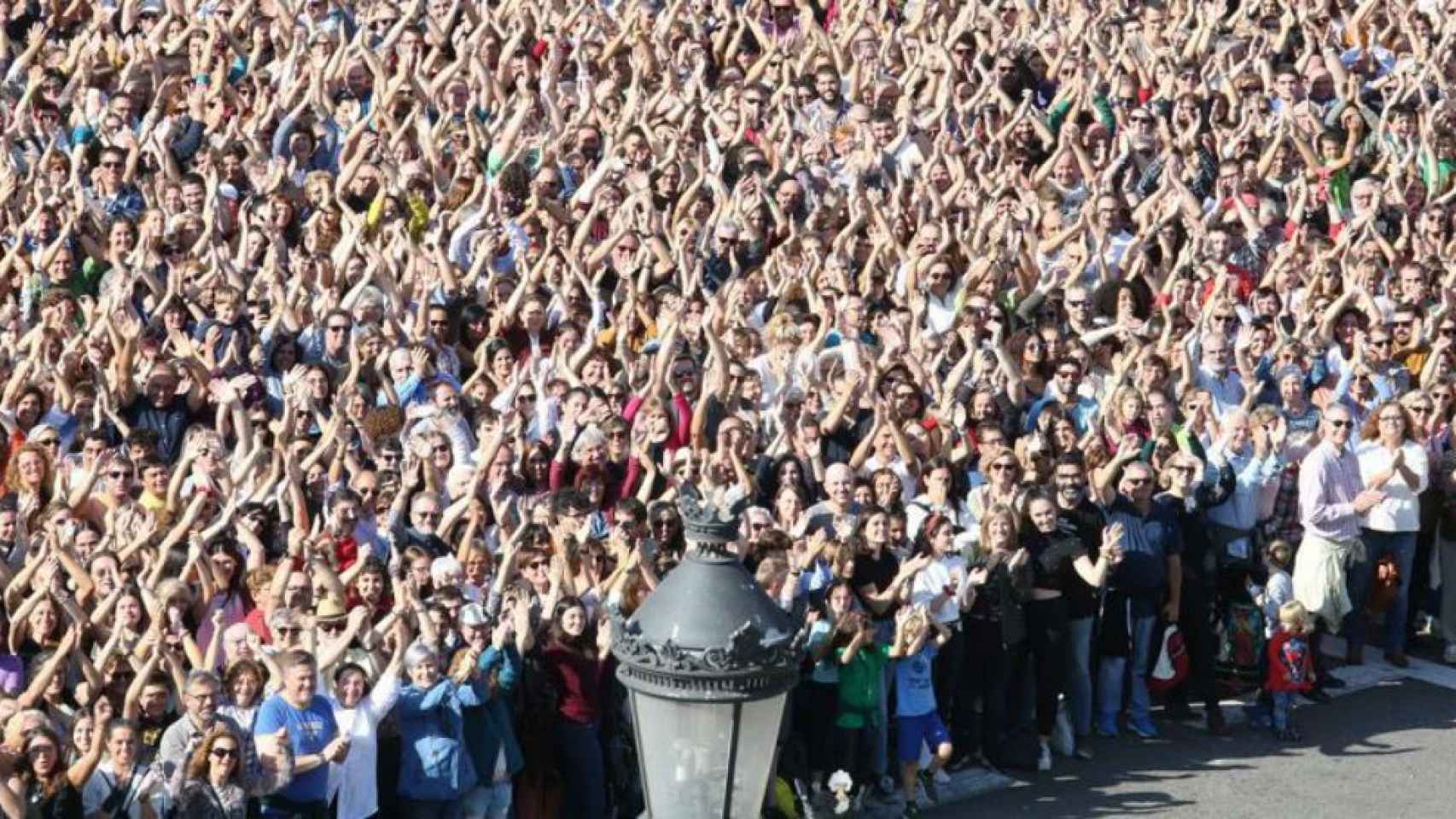 Rodaje del anuncio de La Marató 2019 en Barcelona / OGILVY