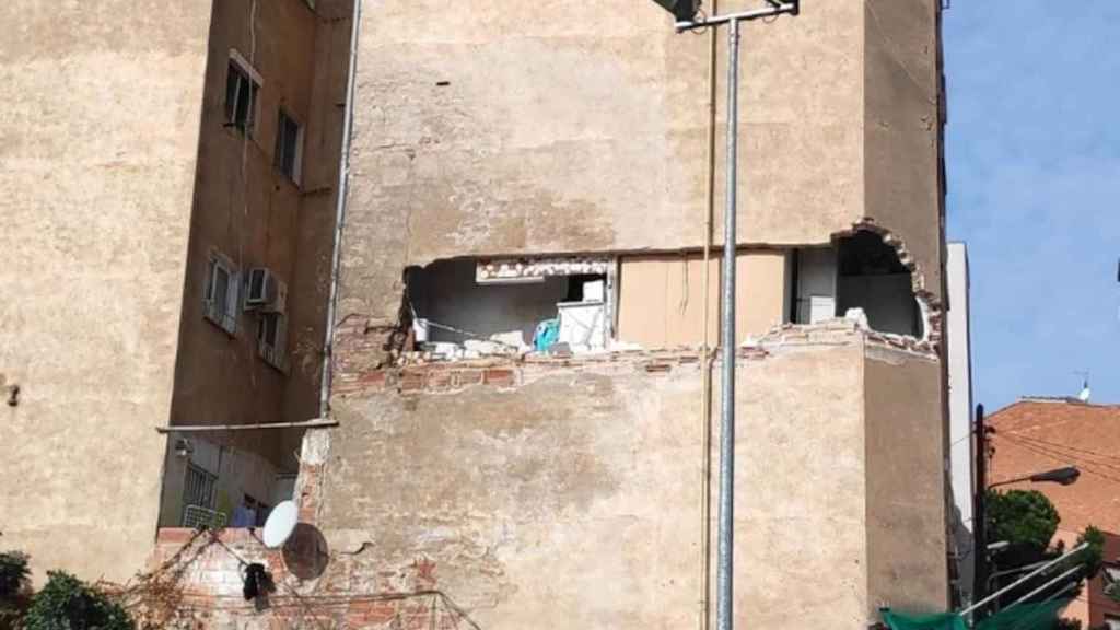 Edificio que amenaza derrumbe en Badalona / AYUNTAMIENTO DE BADALONA