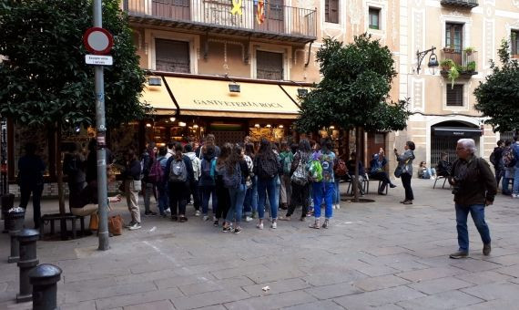 Turistas franceses a las puertas de la Cuchillería Roca / RP