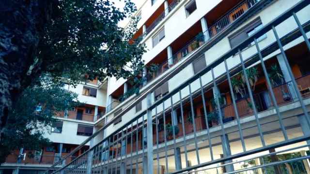 Fachada del edificio 'Casa Bloc', centro para menas en Sant Andreu / AJUNTAMENT DE BARCELONA