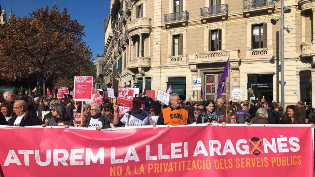 Manifestantes contra la 'ley Aragonès' en Barcelona / EUROPA PRESS