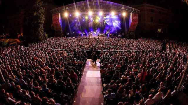 Un concierto en el festival Jardins de Pedralbes / JARDINS DE PEDRALBES