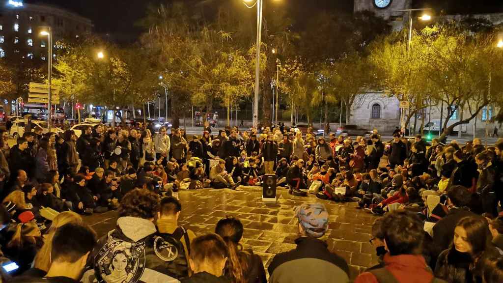 Asamblea este miércoles en plaza Universitat.