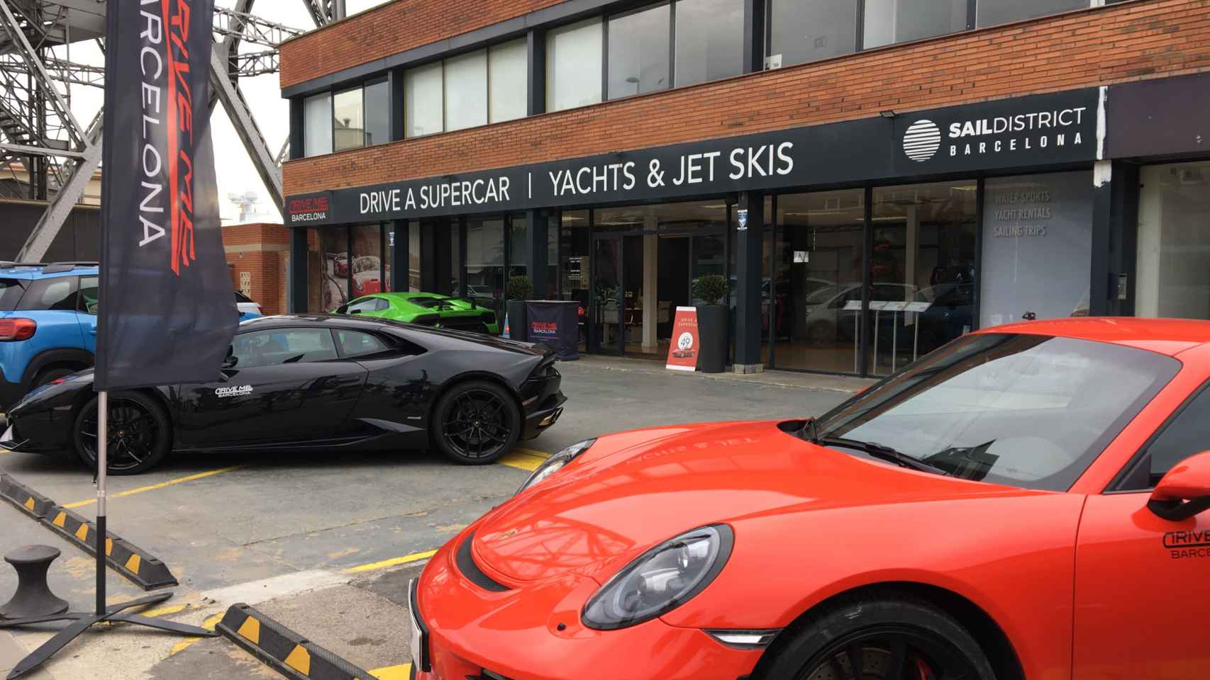 Probar los vehículos de Drive Me Barcelona, plan perfecto para el Día del padre / RP