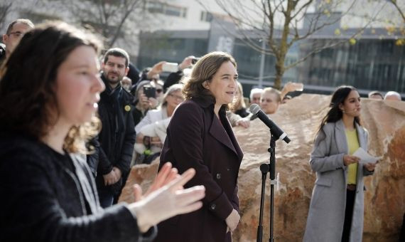 Ada Colau durante la inauguración del espacio de memoria de la antigua cárcel de mujeres de Les Corts 