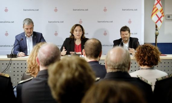 Jaume Collboni, Ada Colau y Albert Batlle / AYUNTAMIENTO DE BARCELONA