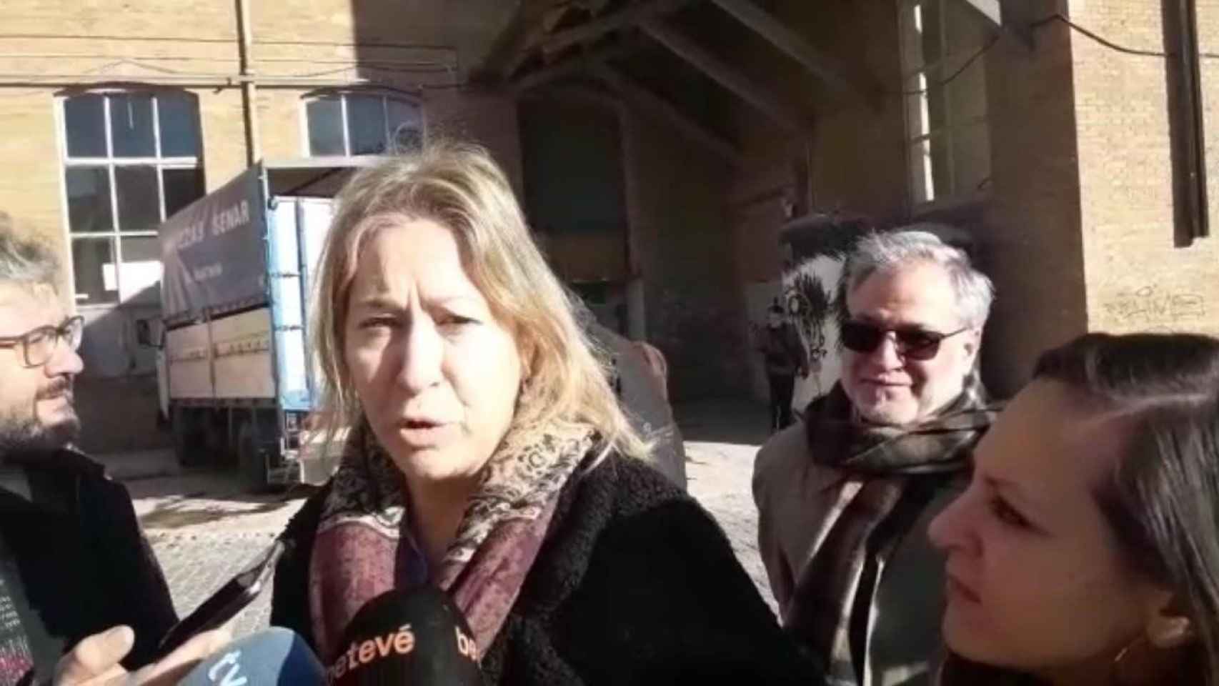 La concejal de JxCAT en el Ayuntamiento de Barcelona Neus Munté en declaraciones a la prensa / EUROPA PRESS