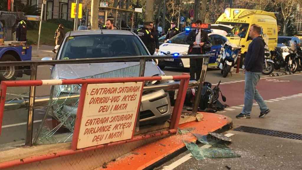 Imagen del coche y la moto después del accidente / RUBÉN PACHECHO