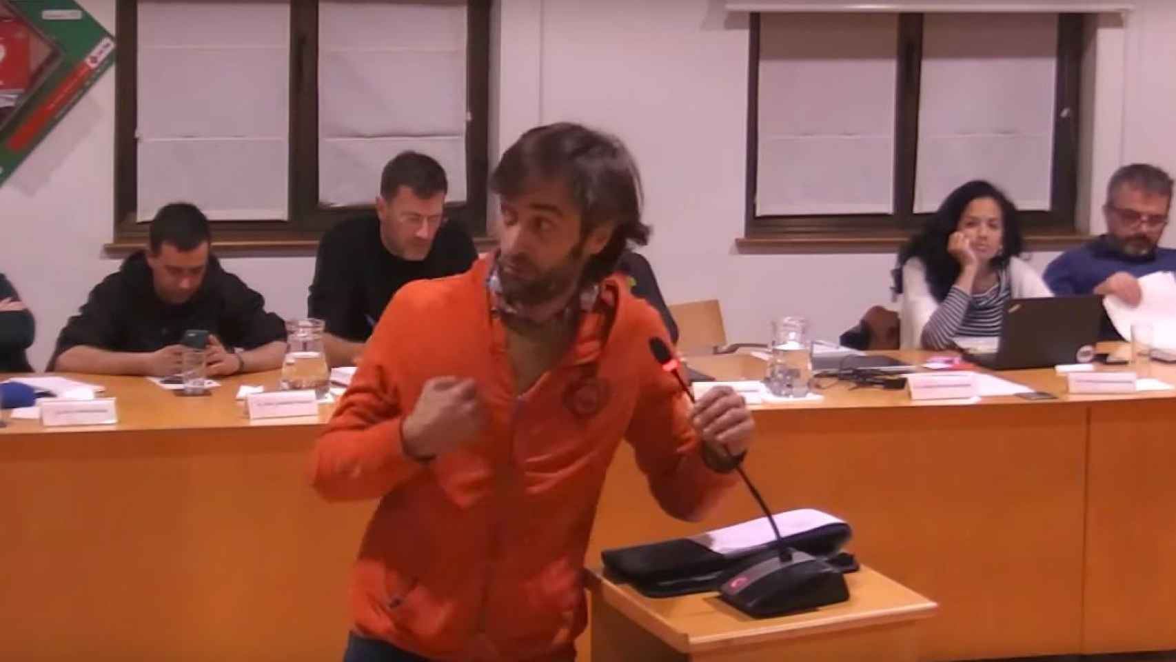 El bailaor Bernardo de Barros, durante una Audiencia Pública en Ciutat Vella / AJ BCN