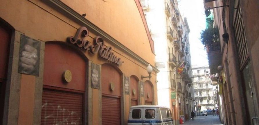 Exterior de la sala La Paloma, en el Raval / EUROPA PRESS