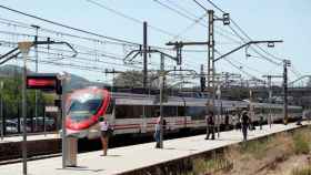 Estación de Mollet del Vallès (Barcelona) en la que un hombre arrancó media oreja a un revisor / EFE