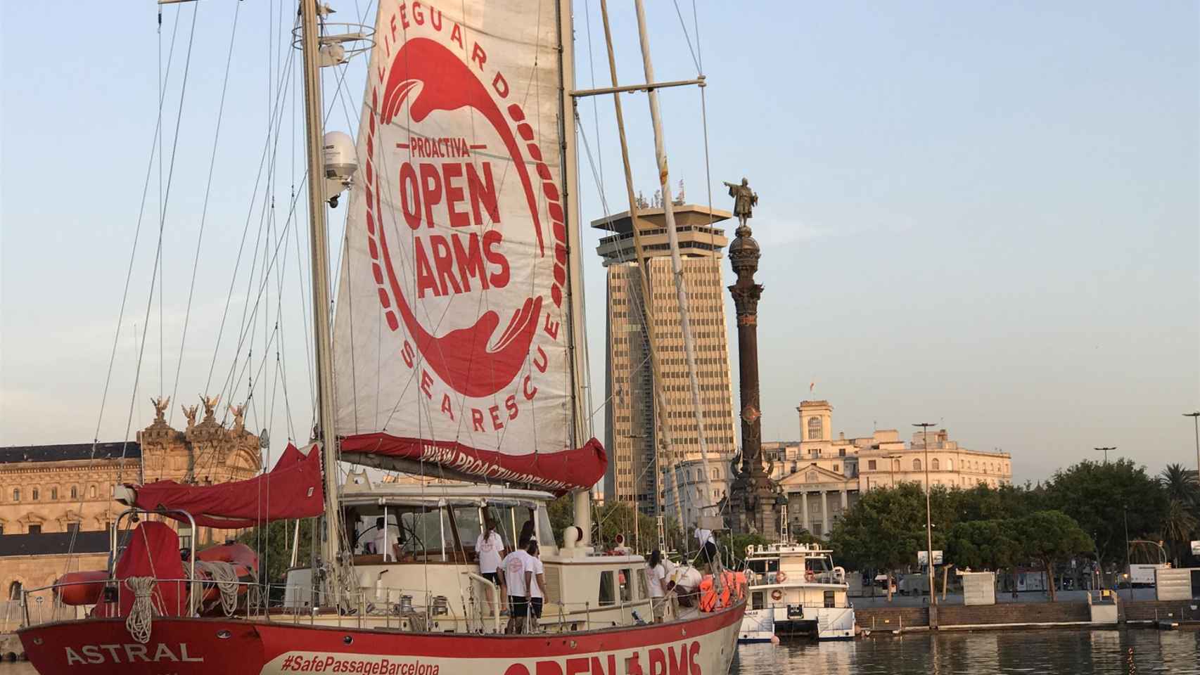 Buque de Proactiva Open Arms en el puerto de Barcelona / EP