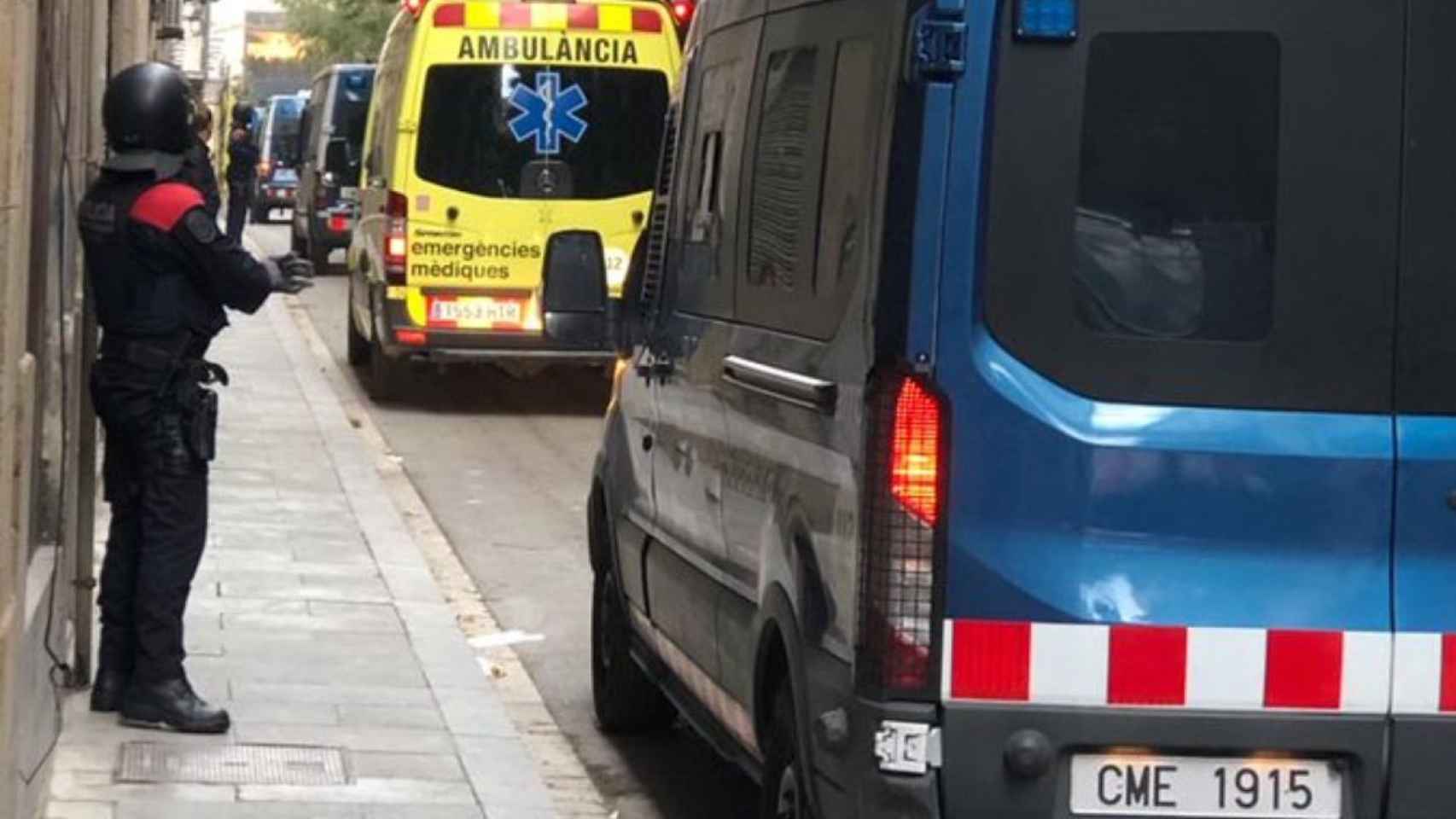 Imagen de archivo de un operativo de Mossos en el Raval / MOSSOS