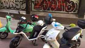 Tres motos eléctricas compartidas en Barcelona