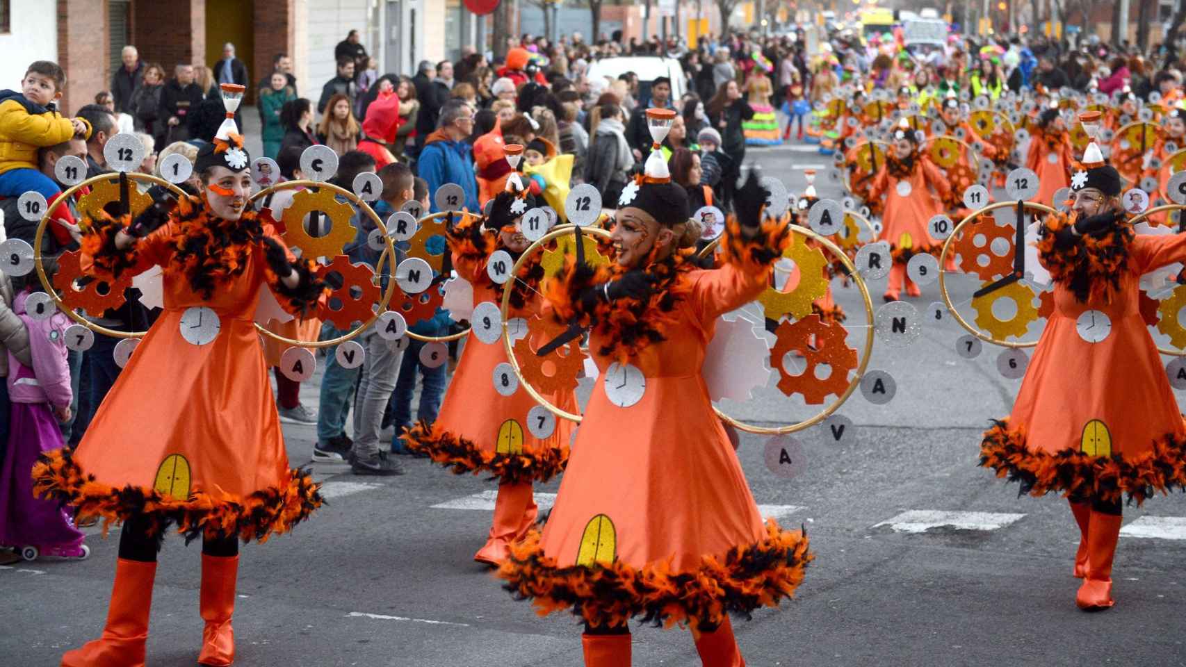 Rúa de Carnaval en Barcelona / TWITTER