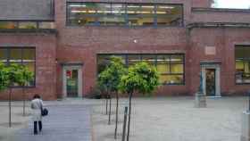 Imagen de archivo de la Biblioteca Clarà, en el barrio barcelonés de Les Tres Torres / PERE LÓPEZ