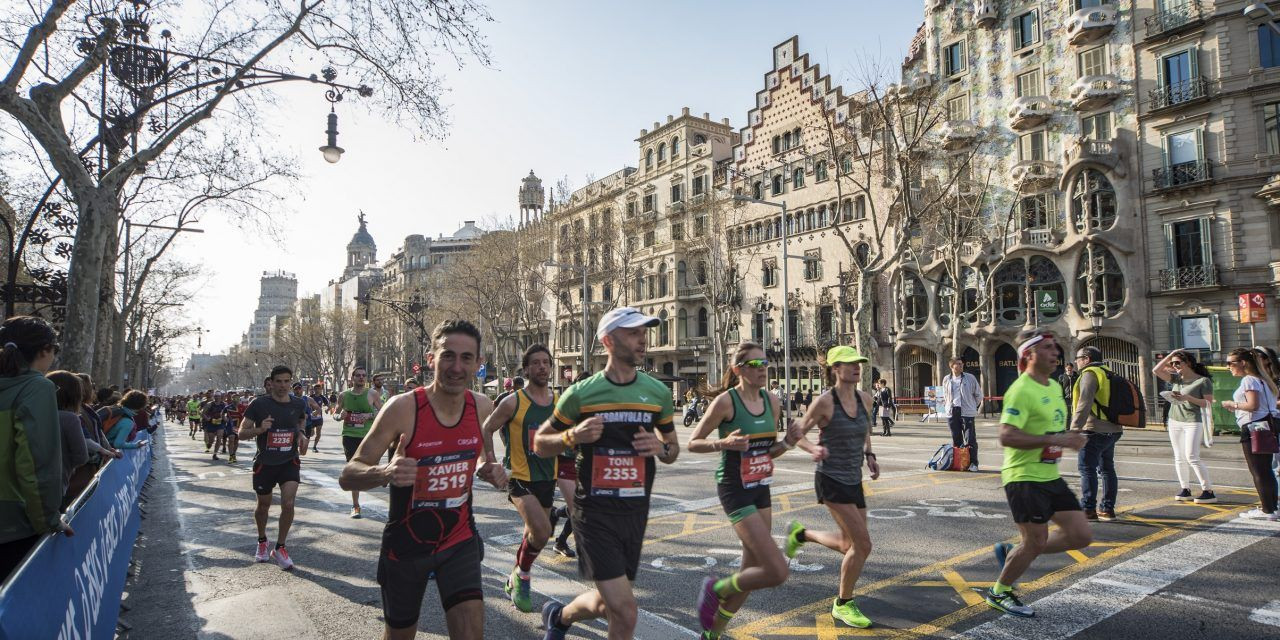 Atletas participantes en la maratón de Barcelona / ZURICH MARATÓ BARCELONA