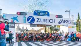 Atletas en la salida de una de las ediciones pasadas de la Marató / ZURICH MARATÓ BARCELONA