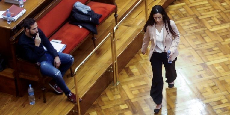 Rosa Peral y Albert López, durante el juicio por el crimen de la Guardia Urbana / EFE