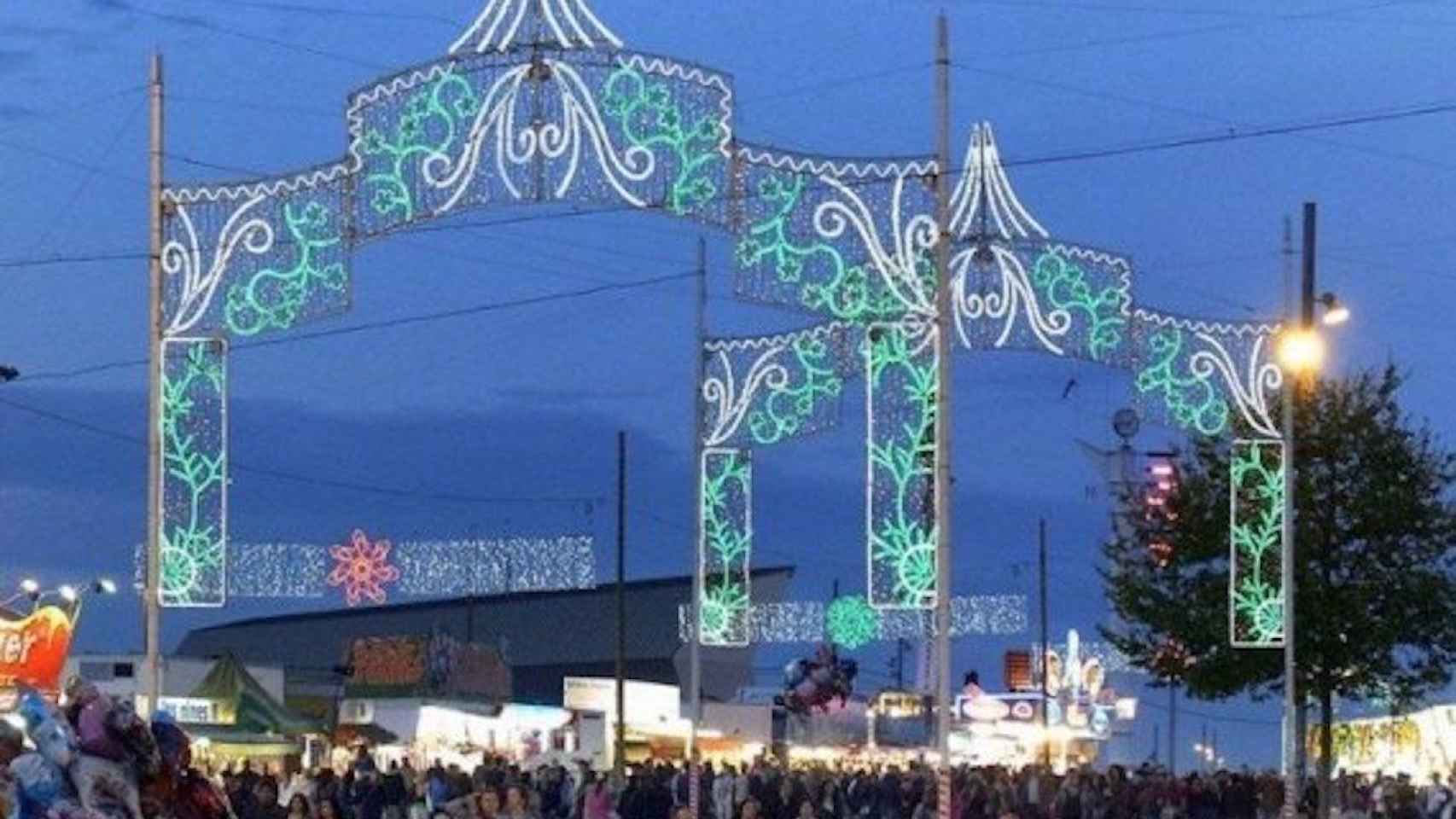 Feria de abril en el recinto del Fòrum / AYUNTAMIENTO DE BARCELONA