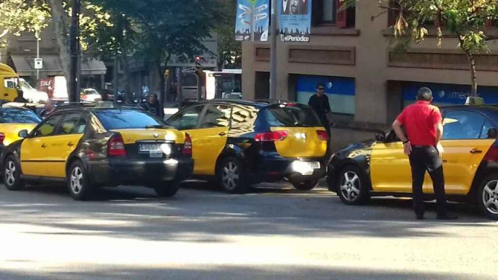 Taxis en Barcelona / JORDI SUBIRANA