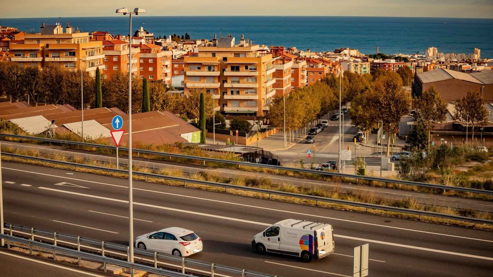 El tráfico en el área de Barcelona, a la baja / TWITTER SCT