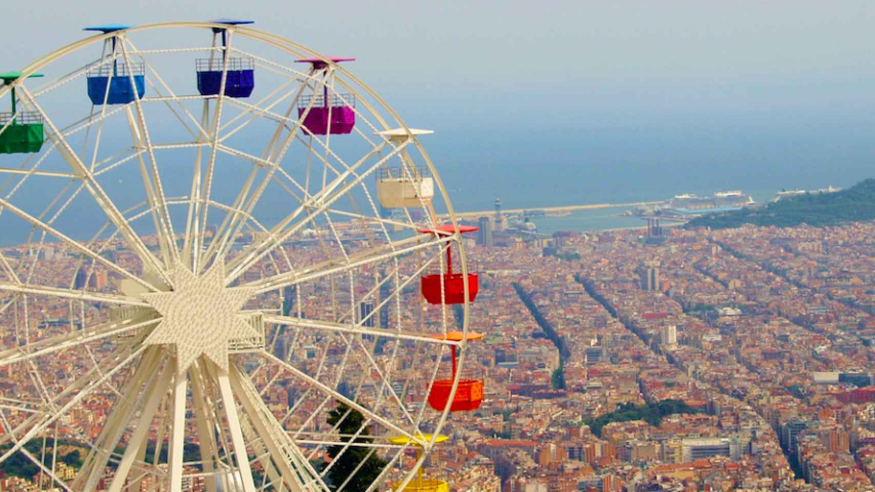 La noria del parque de atracciones del Tibidabo / PIXABAY