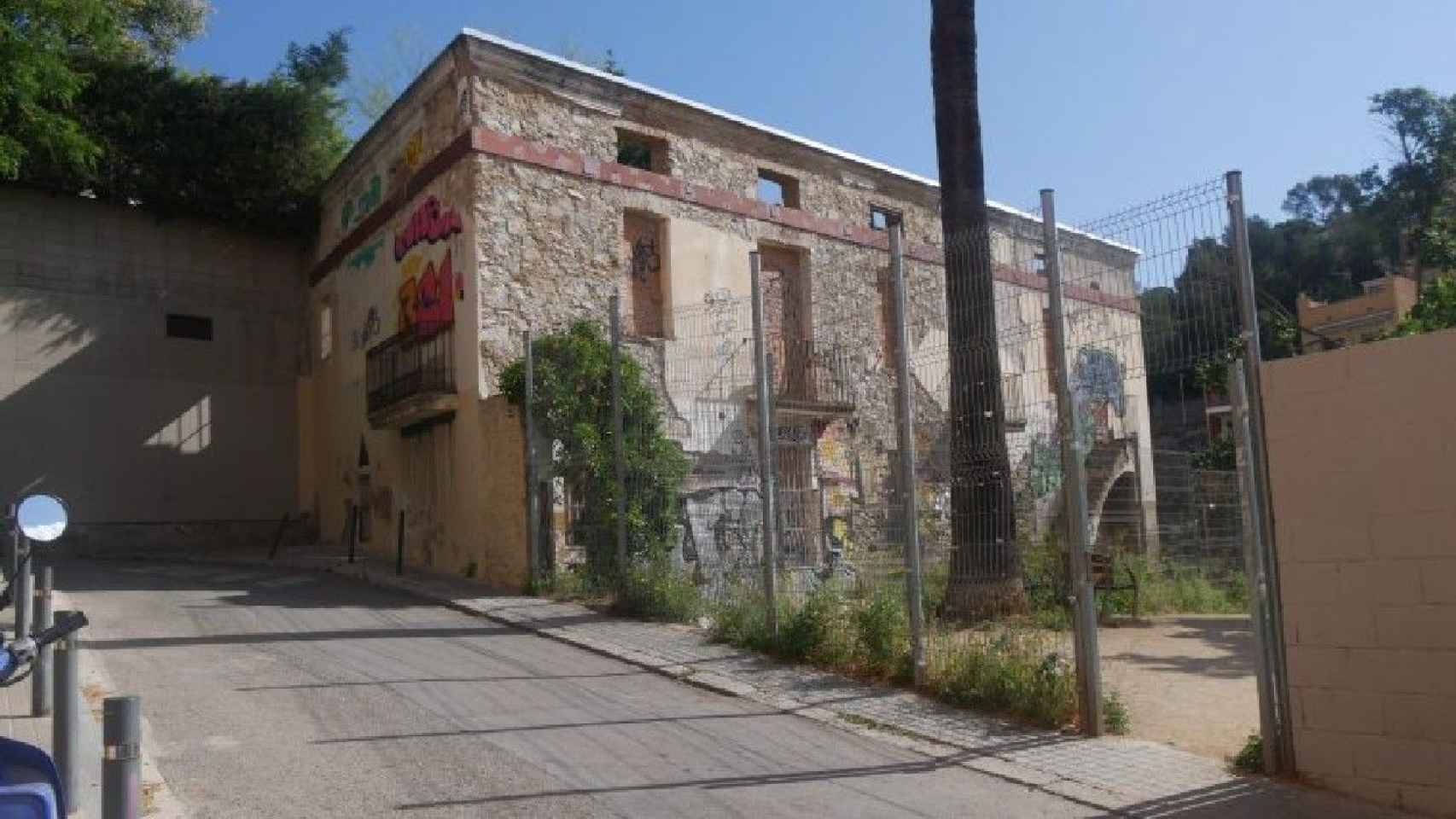 Masía de Can Carol, que será reconvertida en el casal de Vallcarca / AJ BCN