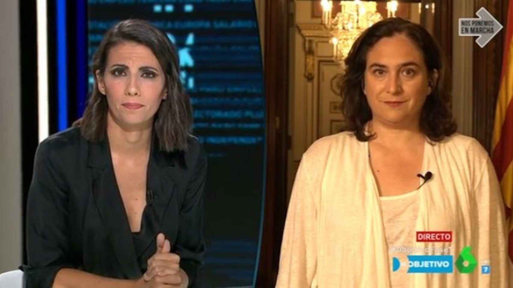 La alcaldesa de Barcelona, Ada Colau, durante la entrevista con Ana Pastor en el programa 'El Objetivo' de La Sexta